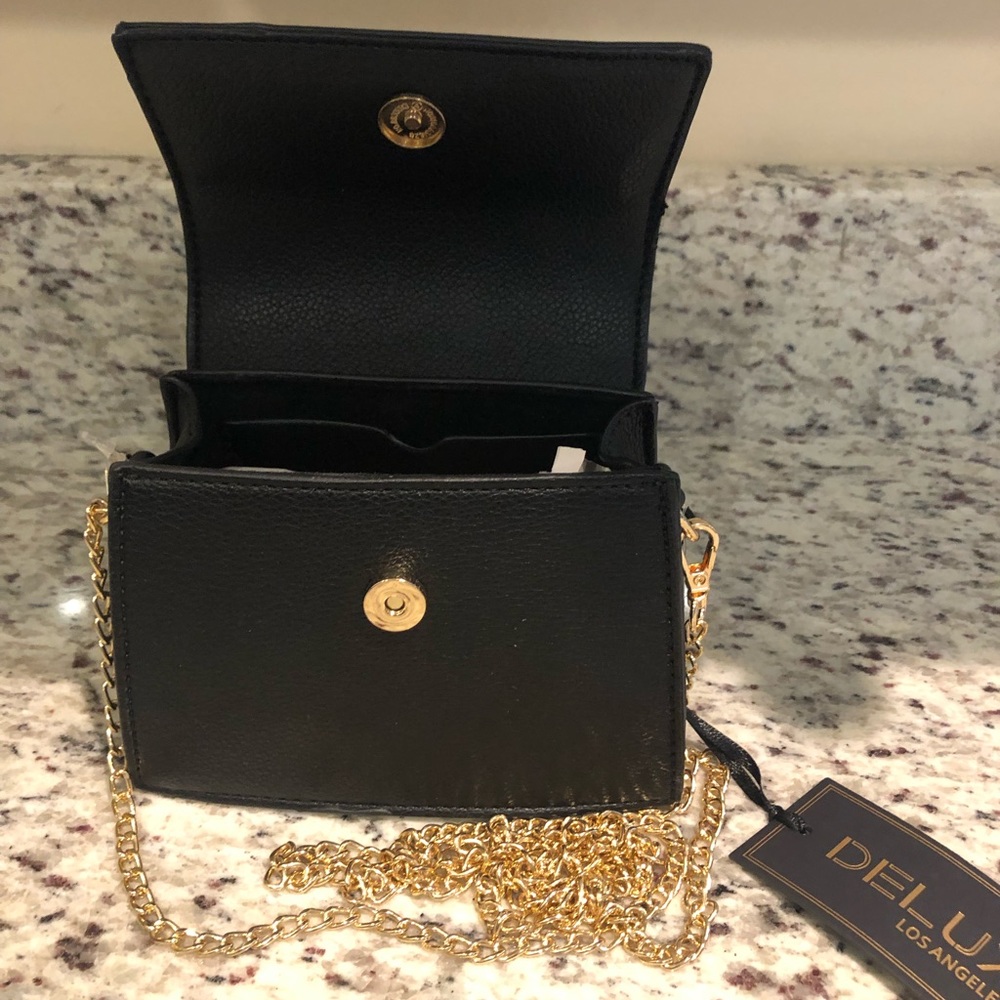 NWT MINI VEGAN DELUXITY  HAND OR CROSSBODY PURSE - Picture 6 of 14